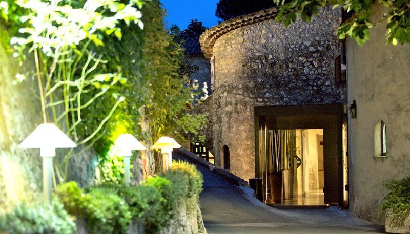 Le Moulin De Mougins - Chateaux & Hotels Collection Extérieur photo